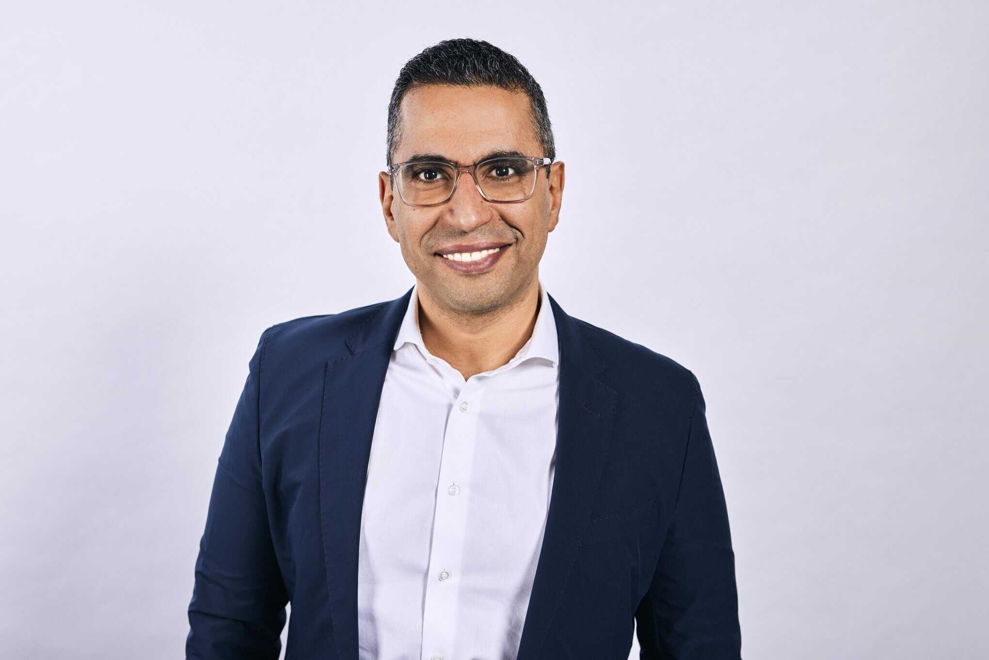 Sanofi staff headshots, comm by Marthe Leloutre